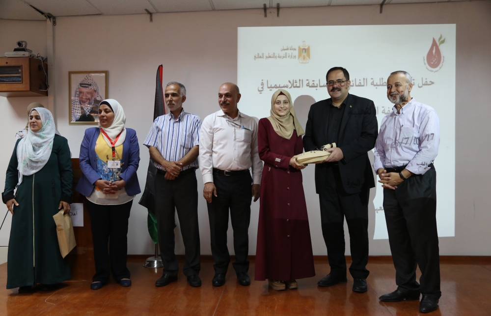  Collective psychosocial support sessions for 100 patients distributed in North, Central and Southern Gaza Strip