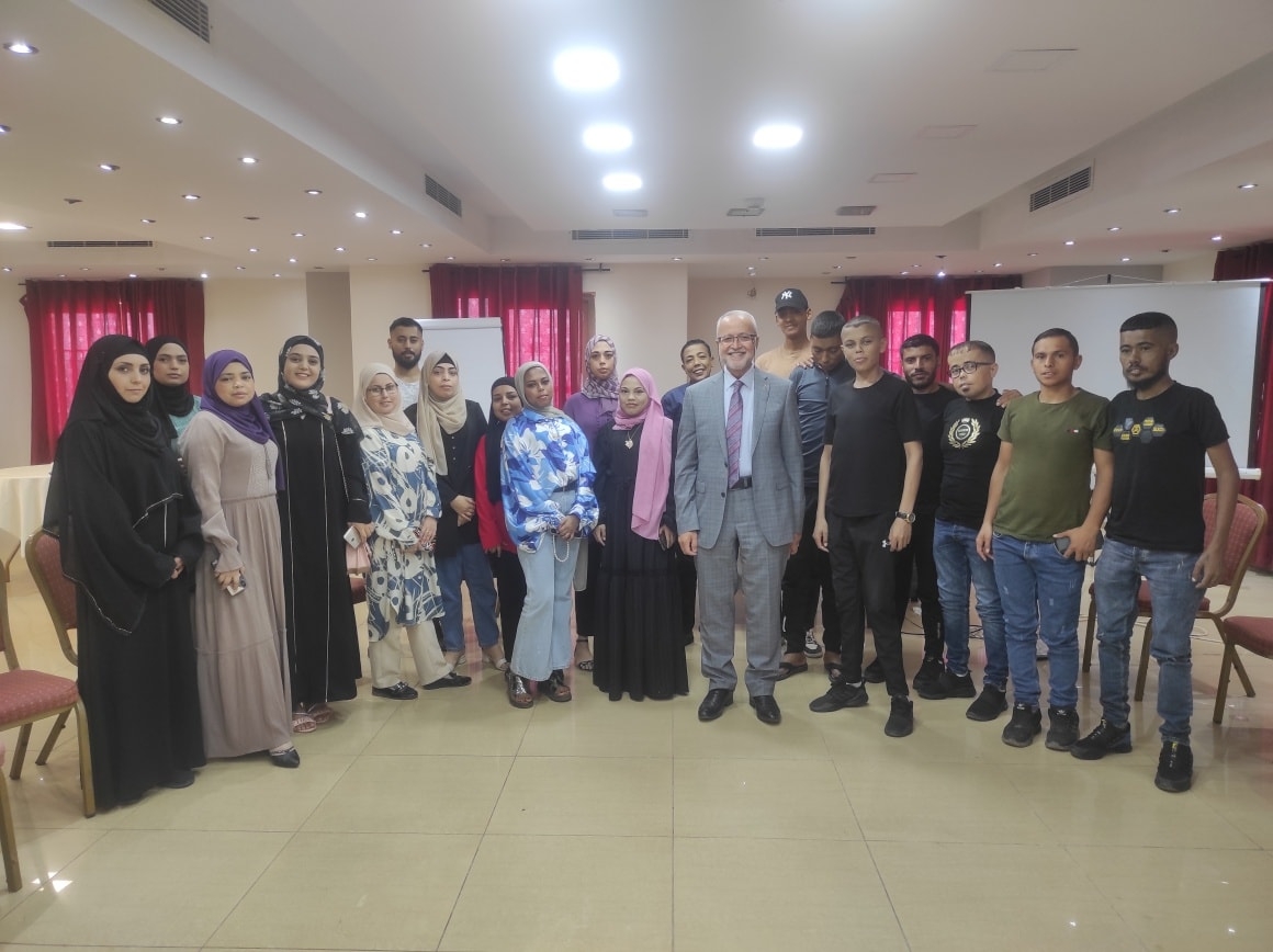  برنامج التدريب الشبابي 