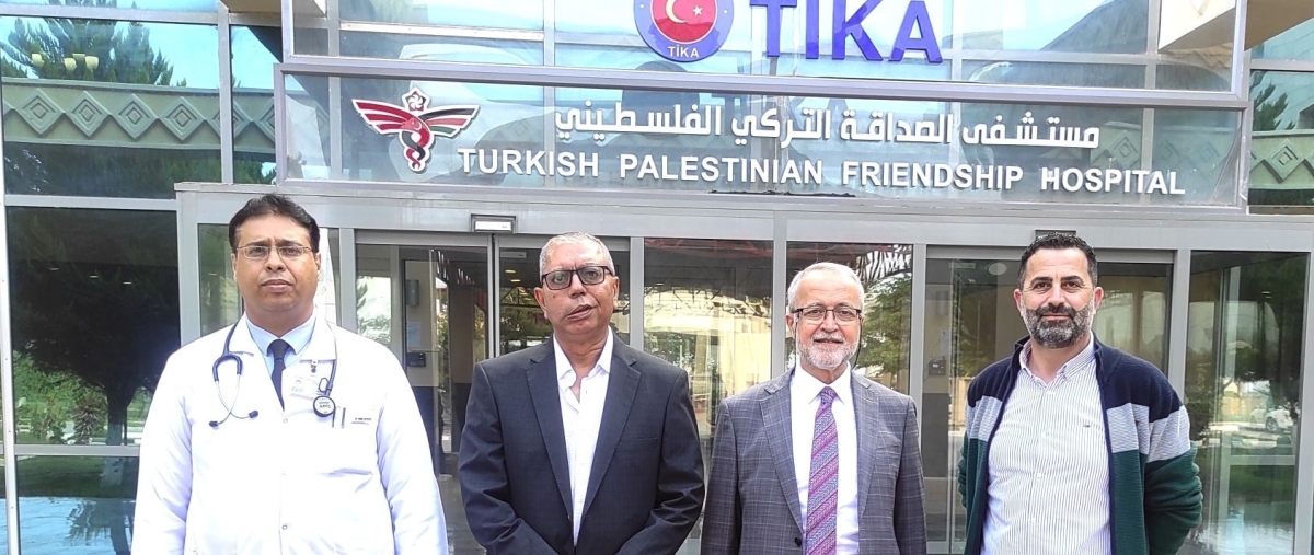 زيارة رسميه لمستشفى الصداقة التركي في قطاع غزة